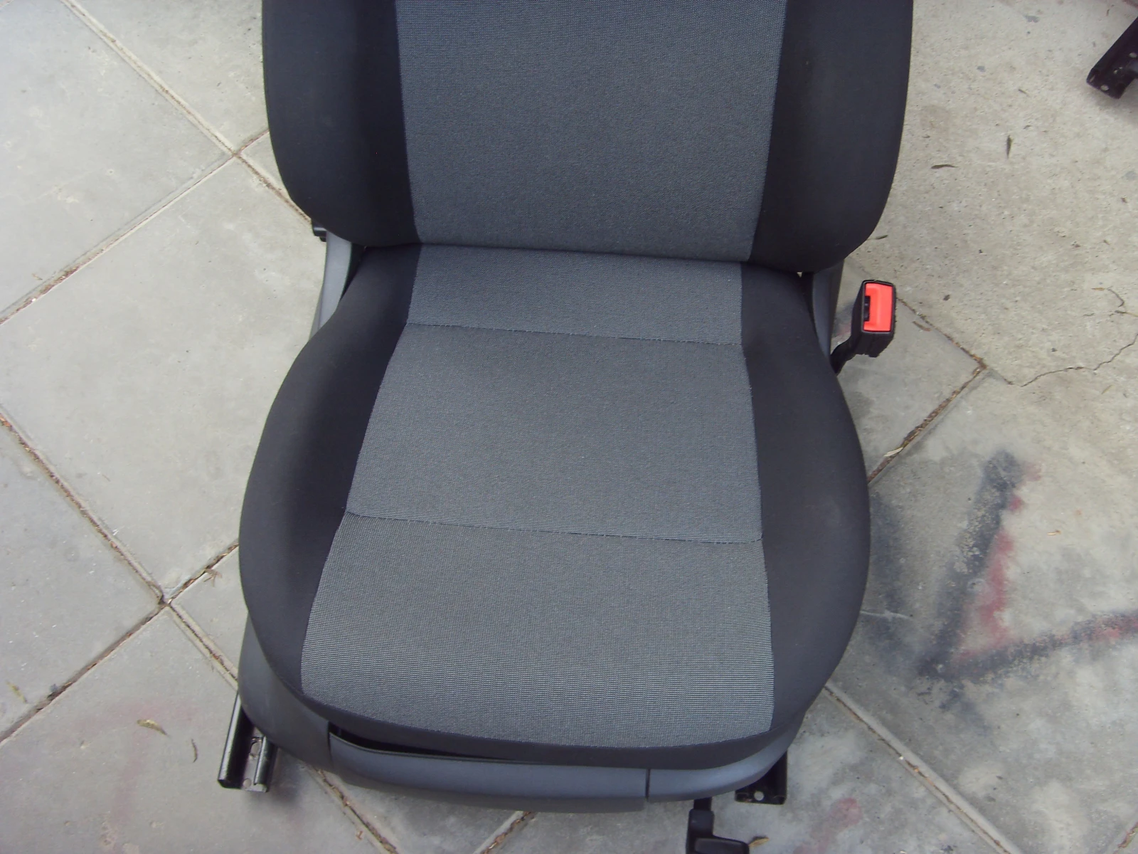 ������� ���� � ����� �� WV | Mobile.bg � ����������� 4