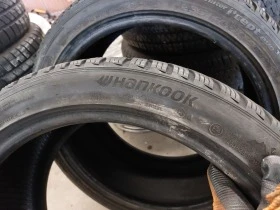 Гуми Зимни 235/40R18, снимка 4