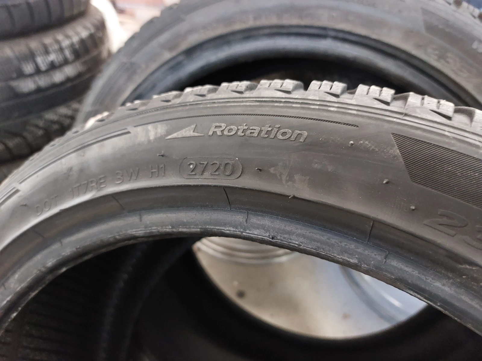  235/40R18 | Mobile.bg   6