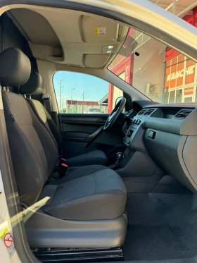 VW Caddy 1.4 TGi MAXI, снимка 13
