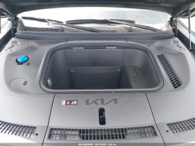 Kia EV9 Light Long Range, снимка 10
