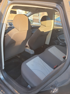 Seat Ibiza 5D Reference , снимка 8 - Автомобили и джипове - 45965587