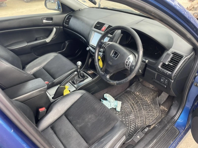 Honda Accord 2.4, снимка 5 - Автомобили и джипове - 41872591