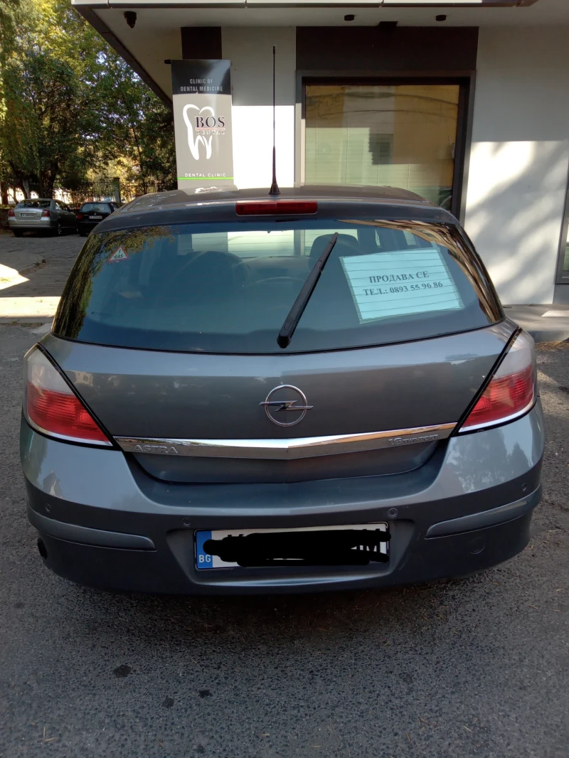 Opel Astra, снимка 2 - Автомобили и джипове - 49153766