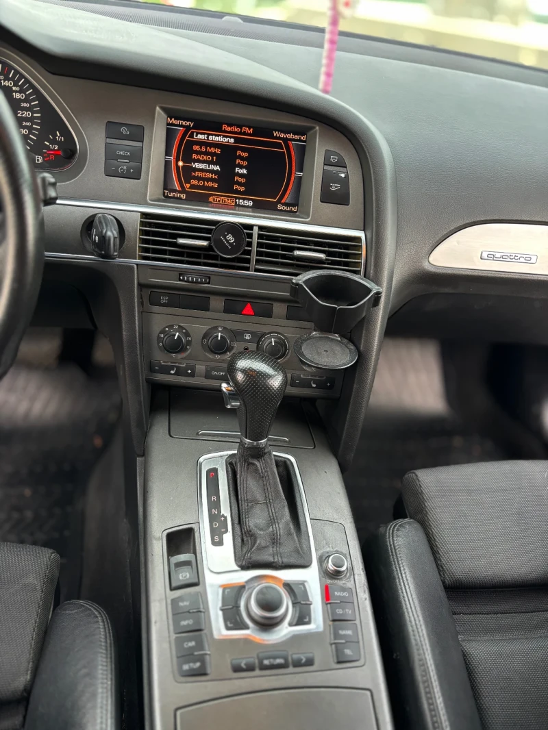 Audi A6 3.0 tdi, снимка 15 - Автомобили и джипове - 52459702