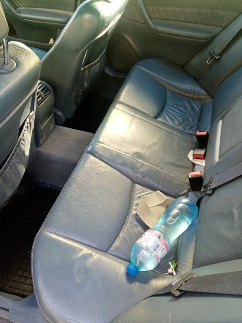 Mercedes-Benz C 200 Kompressor, всички екстри! , снимка 8 - Автомобили и джипове - 52516747