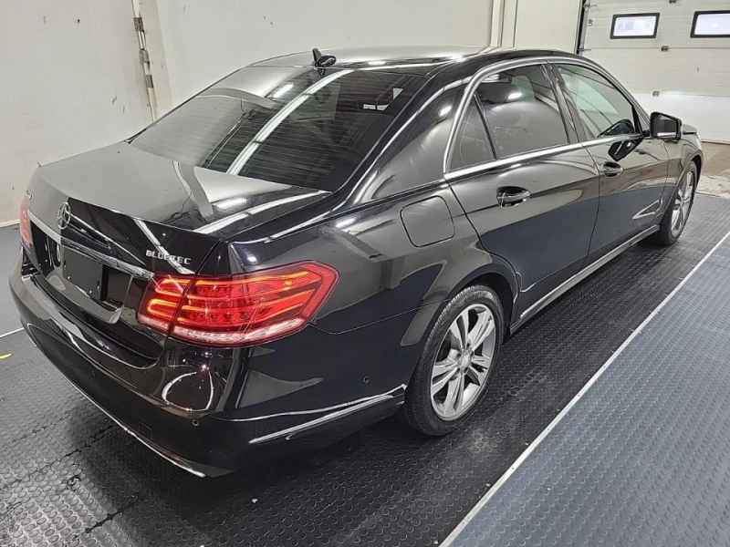 Mercedes-Benz E 250 2.1L DIESEL BLUETEC , снимка 6 - Автомобили и джипове - 52666350
