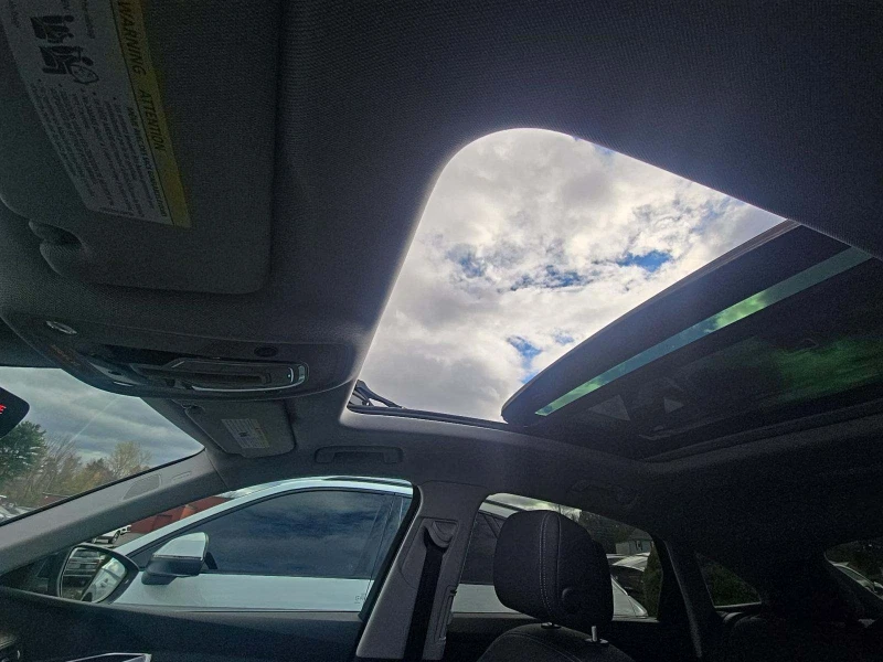 Audi E-Tron Sportback Premium Plus, снимка 11 - Автомобили и джипове - 53211797