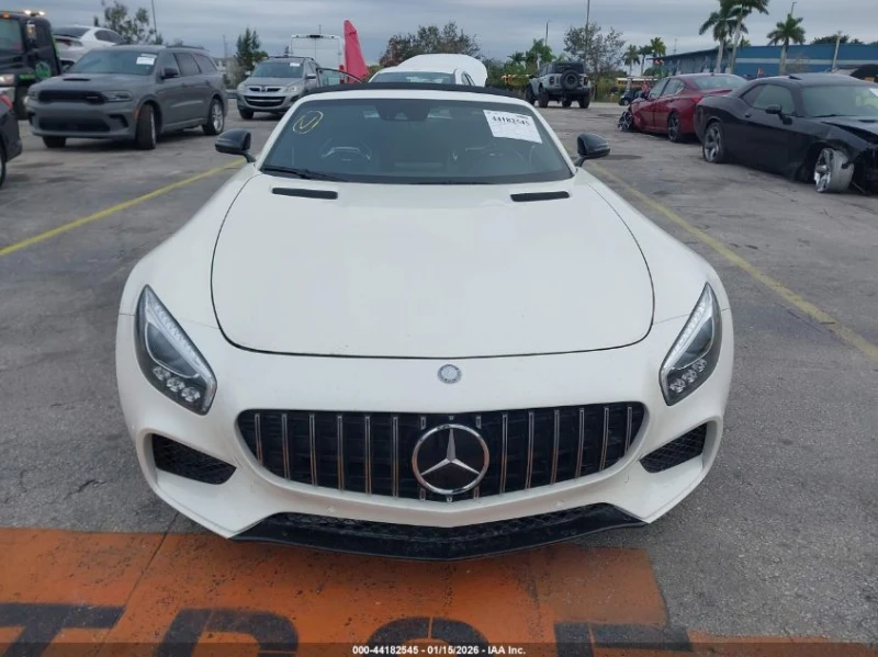 Mercedes-Benz AMG GT 4l, снимка 12 - Автомобили и джипове - 53249874