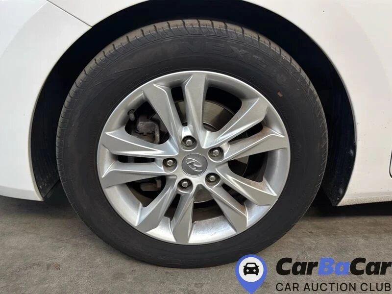Hyundai I30 132х.км 1.4i Comfort - КАТО НОВА!!!, снимка 13 - Автомобили и джипове - 52889512