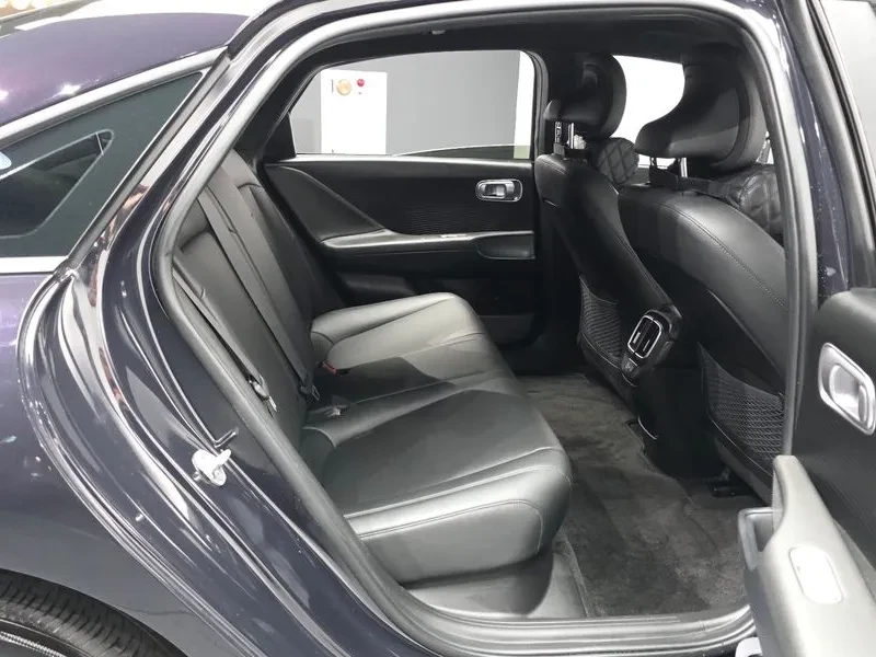 Hyundai Ioniq 6 Standard E-Value+  | Mobile.bg � ����������� 12
