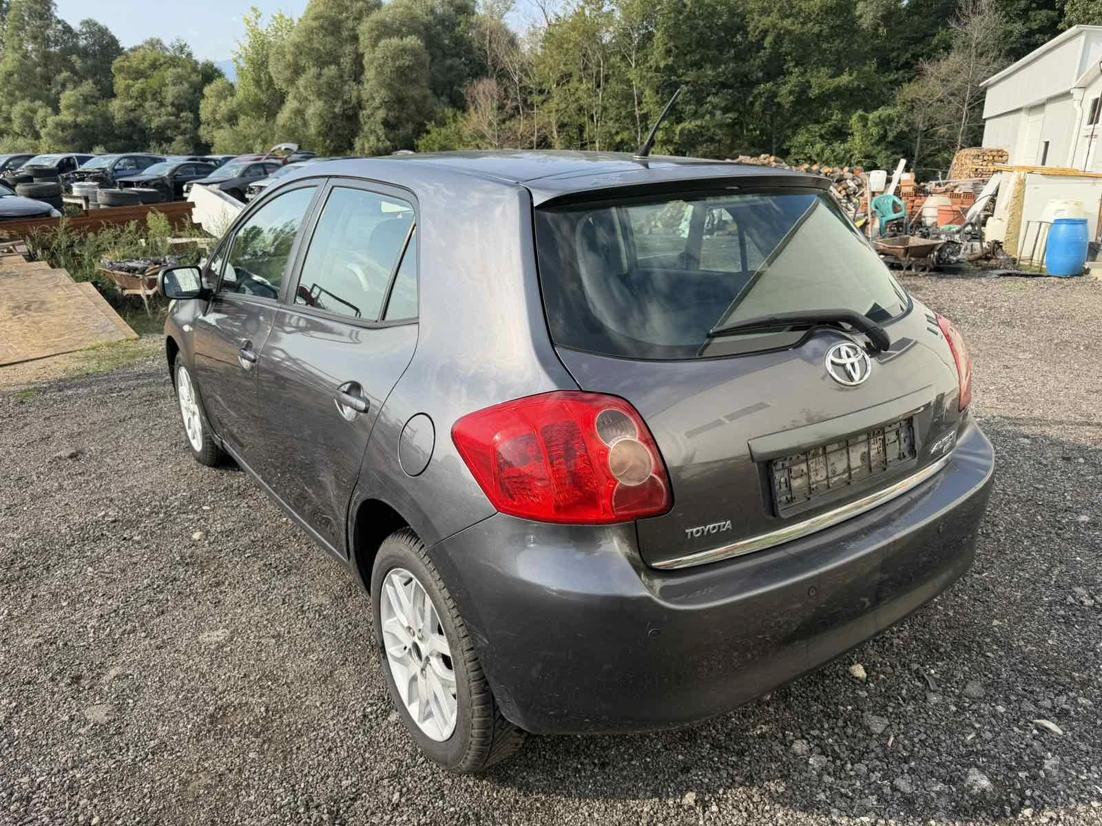 Toyota Auris 1.6 Dual VVT-i, 124 к.с НА ЧАСТИ, снимка 6 - Автомобили и джипове - 52982343
