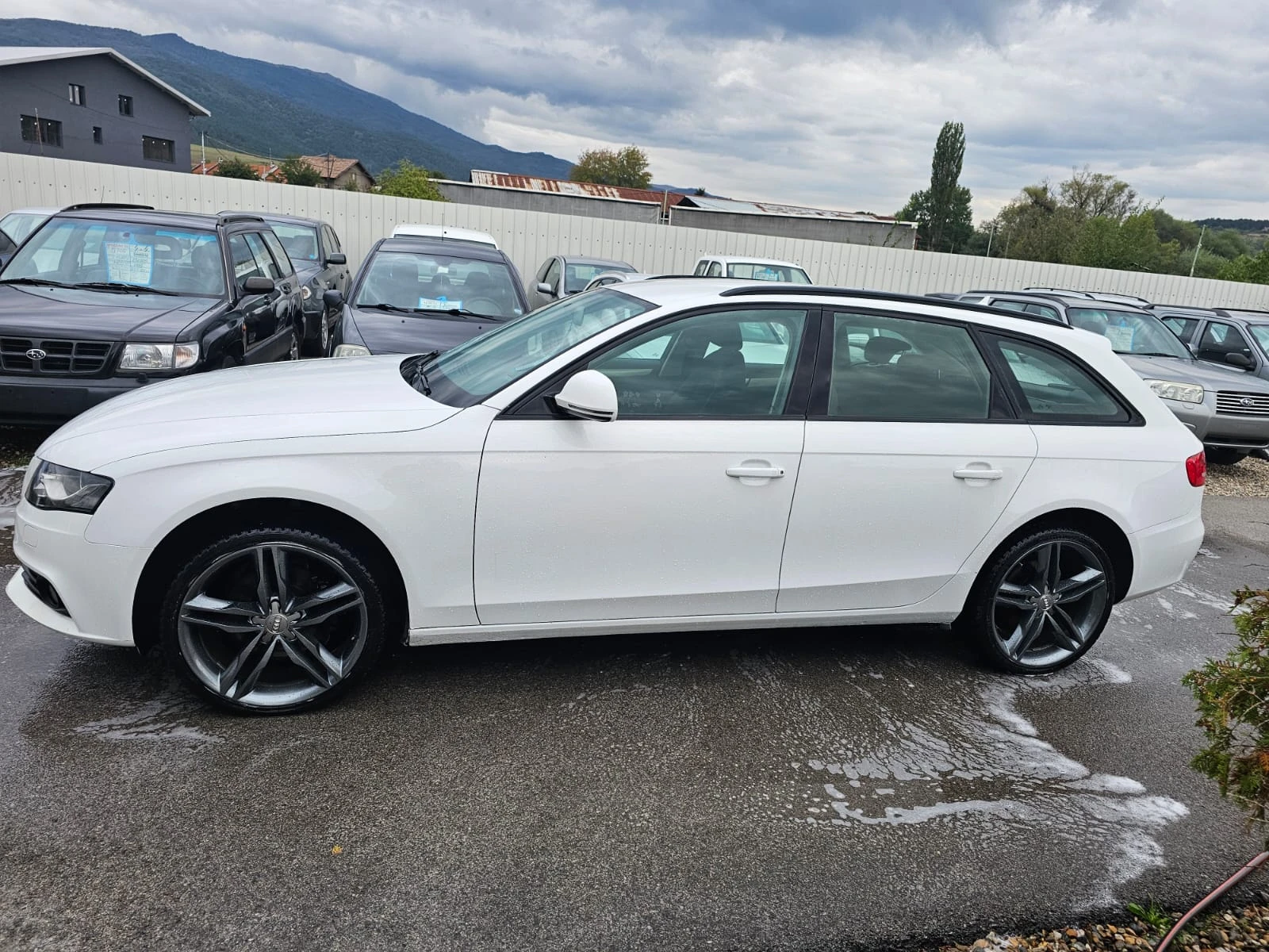 Audi A4 2.0TDI - изображение 4