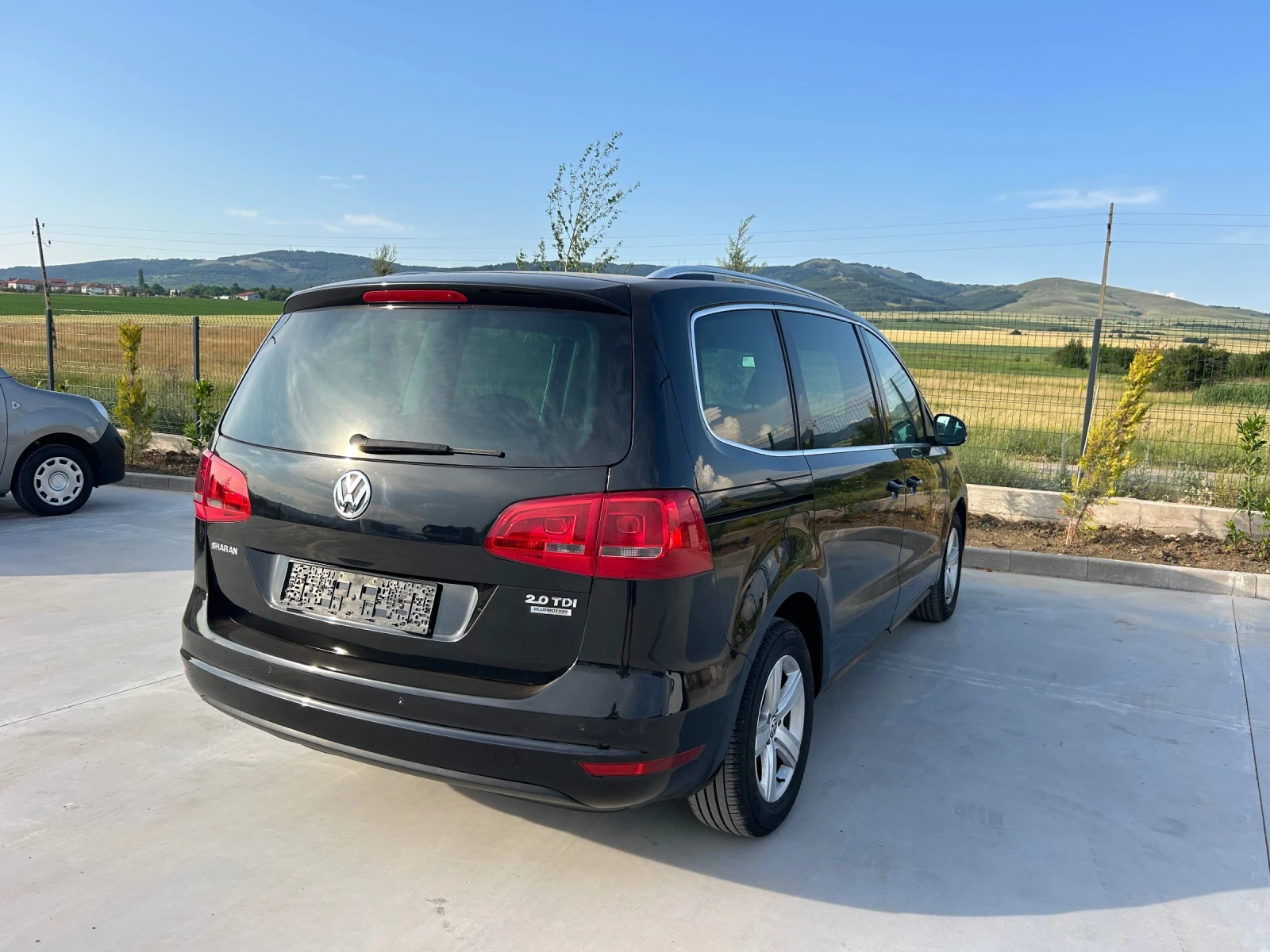 VW Sharan 2.0 TDI, 140hp,  - изображение 7