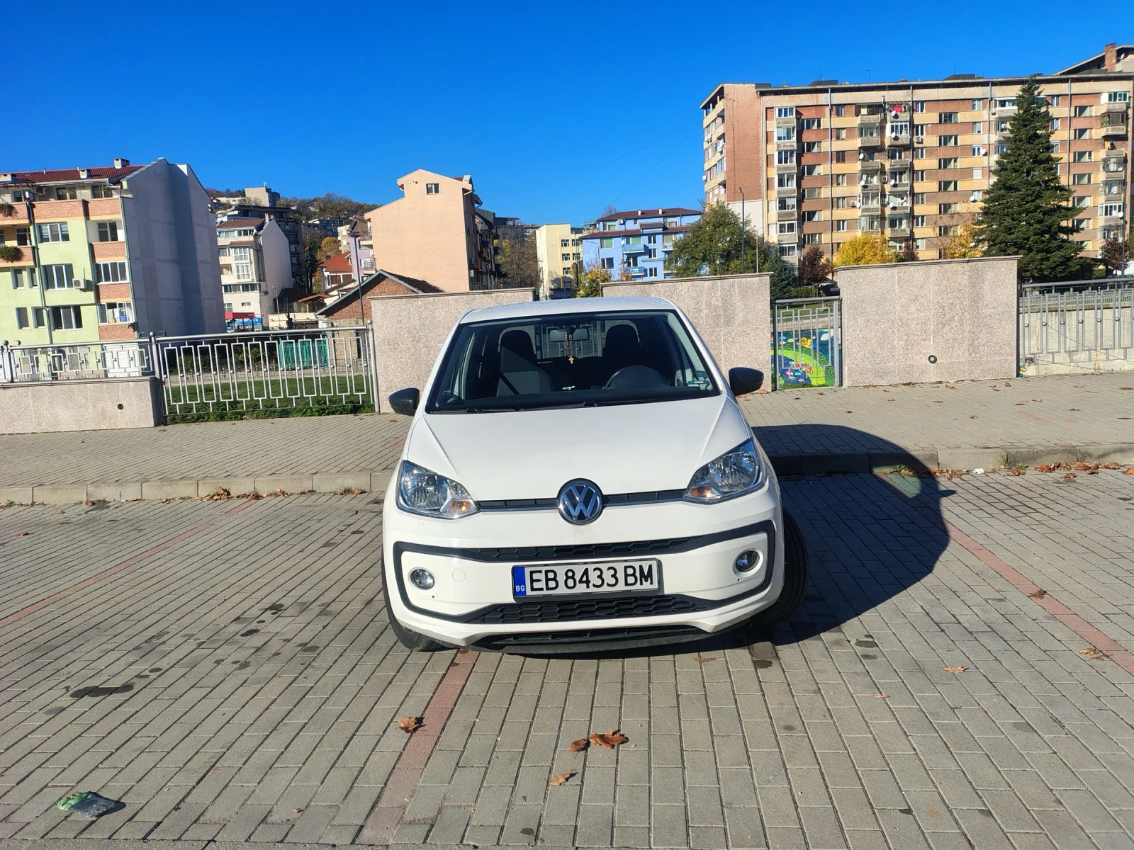 VW Up   | Mobile.bg   6