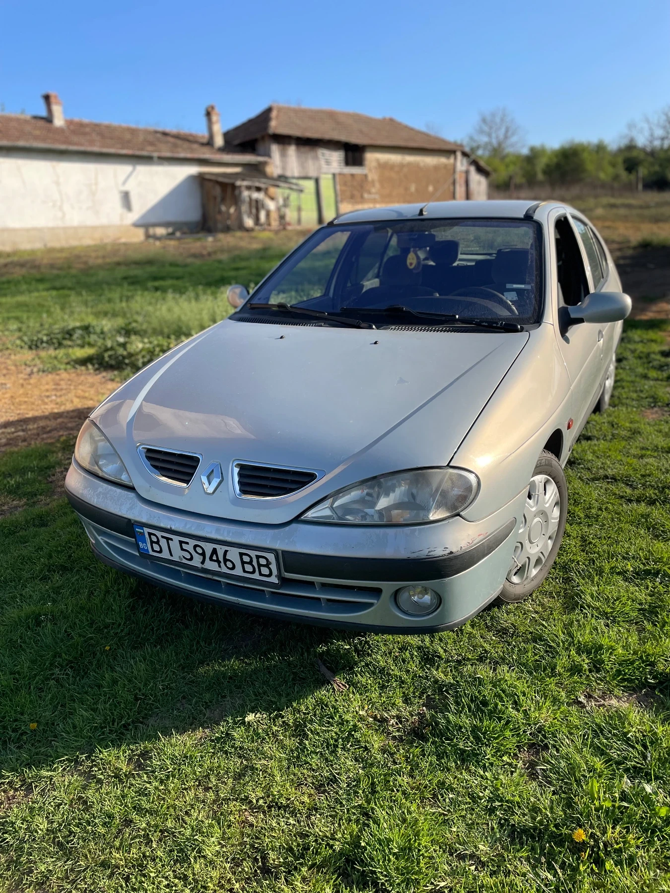 Renault Megane 1.6i - изображение 4