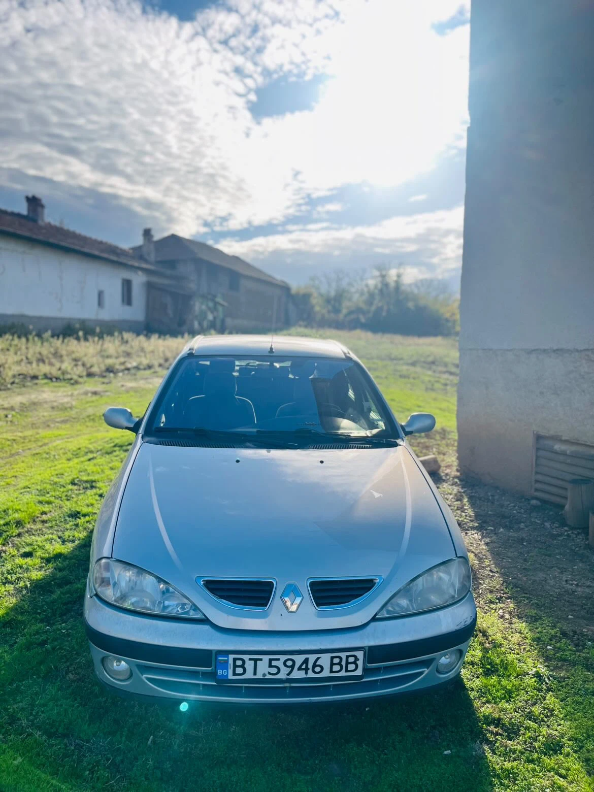 Renault Megane 1.6i - изображение 3