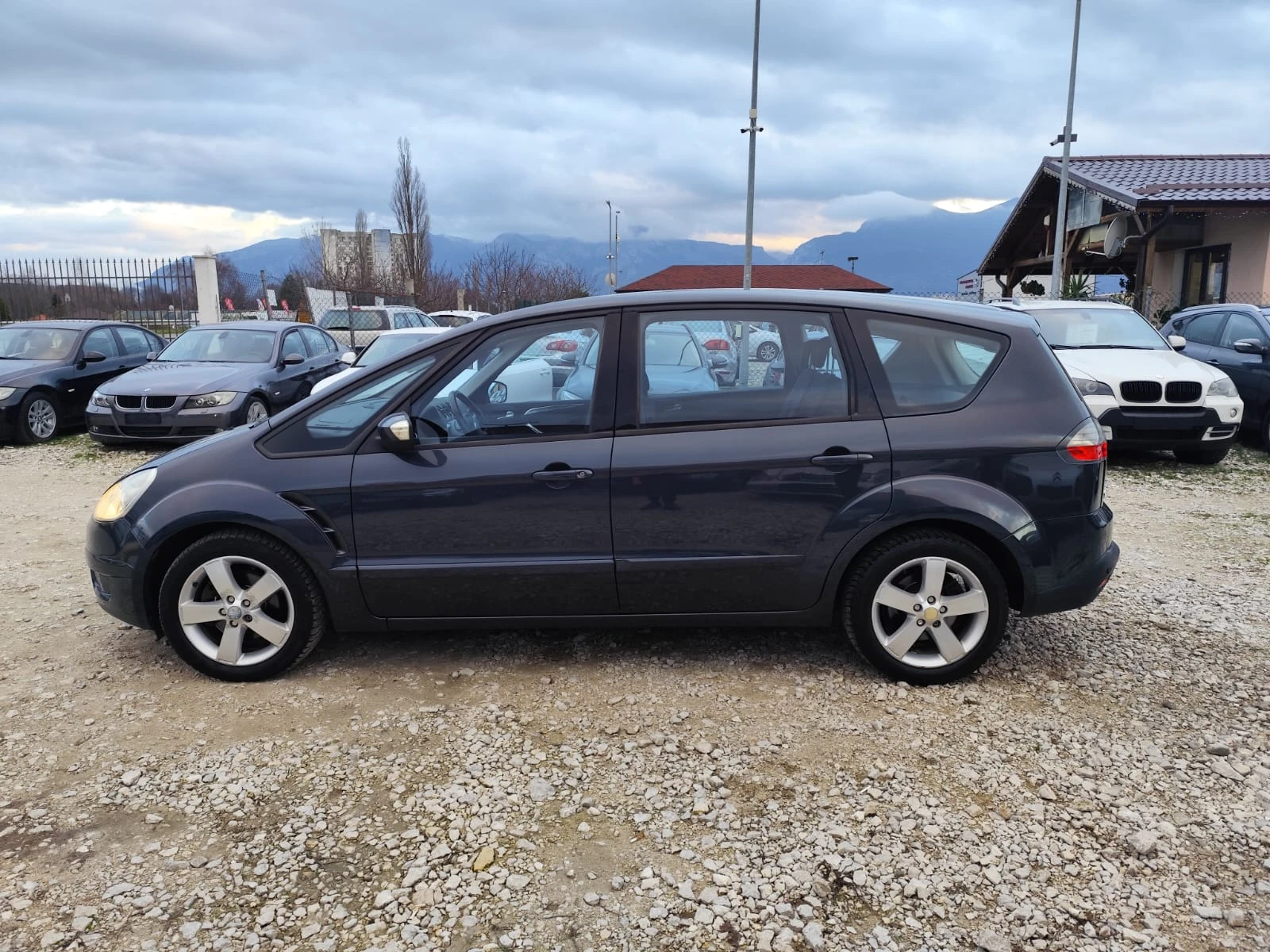 Ford S-Max 2.0 дизел 140 коня Италия - изображение 9