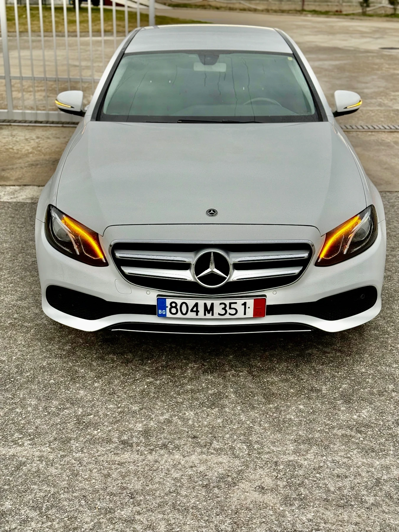 Mercedes-Benz E 220 194кс./ 9G/ EURO 6B/ BURMESTER/ CAMERA/ ОТЛИЧЕН - изображение 3