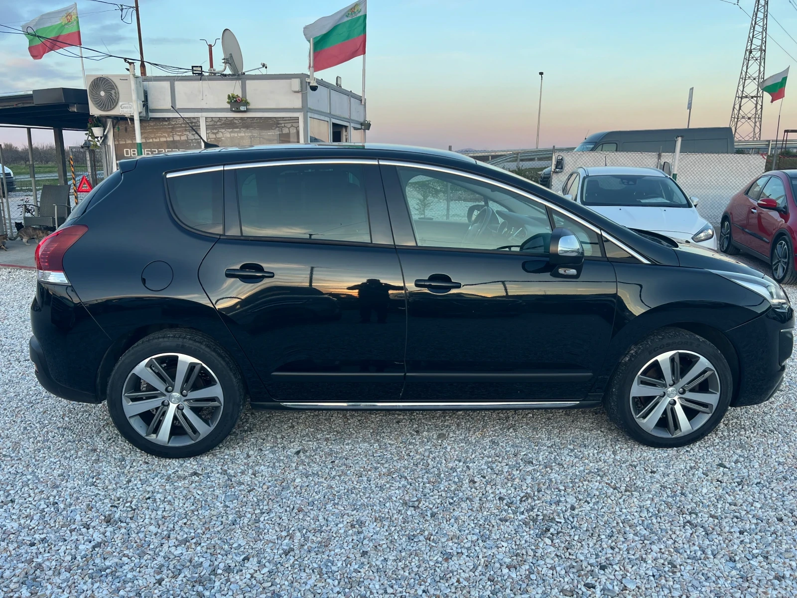 Peugeot 3008 2.0 HDI 163кс NAVI PANORAMA AVTOMAT, снимка 5 - Автомобили и джипове - 54114472