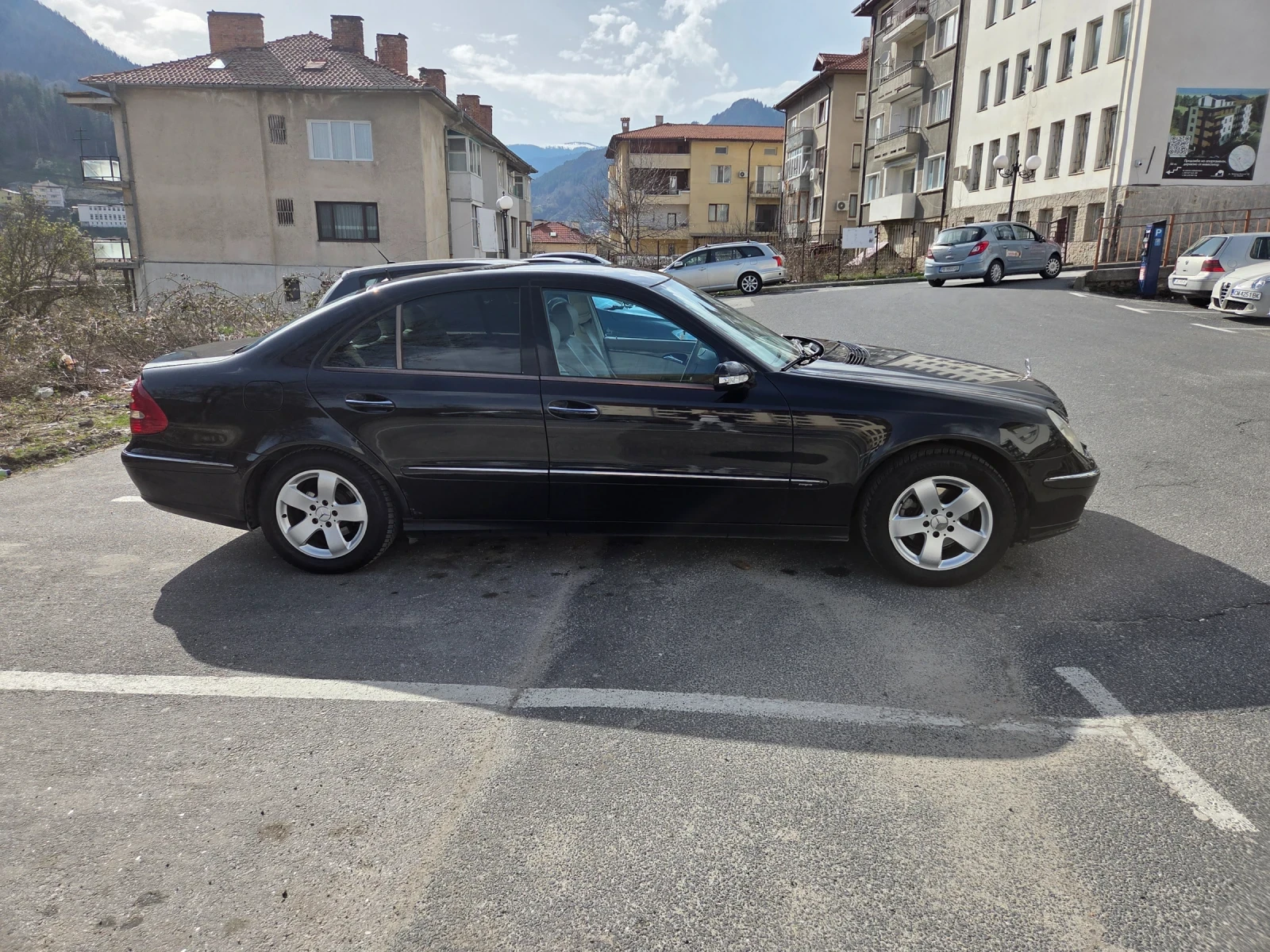 Mercedes-Benz E 280, снимка 6 - Автомобили и джипове - 54195753