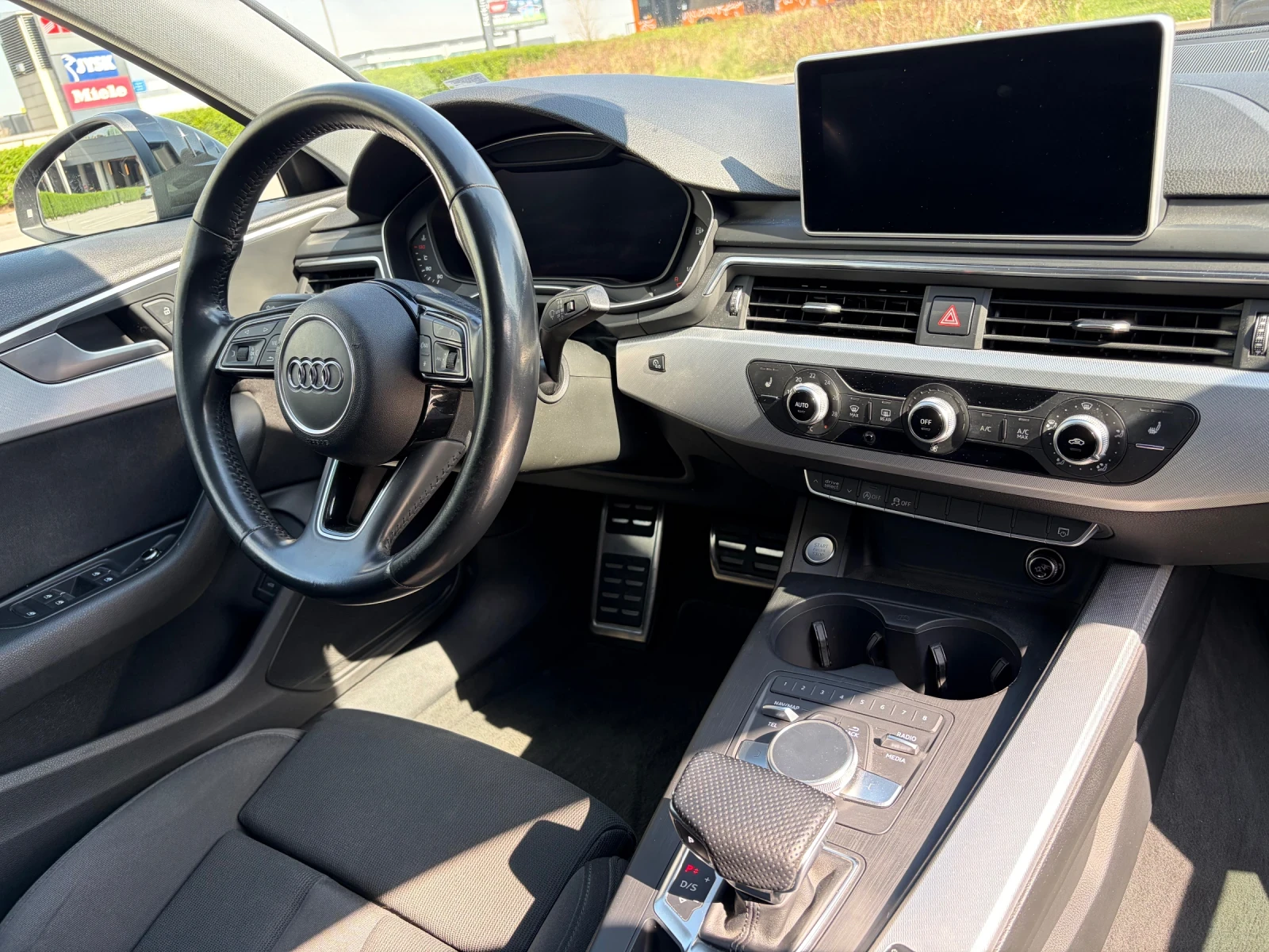Audi A4 S-line, снимка 11 - Автомобили и джипове - 54380315