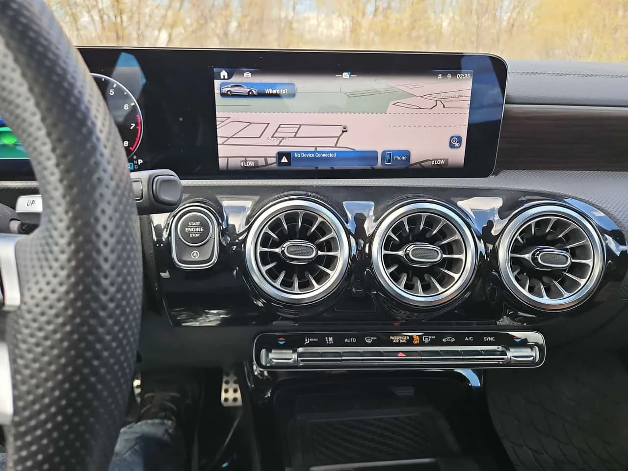 Mercedes-Benz CLA AMG 35 /360/DISTRONIC/HEAD UP , снимка 9 - Автомобили и джипове - 54384717