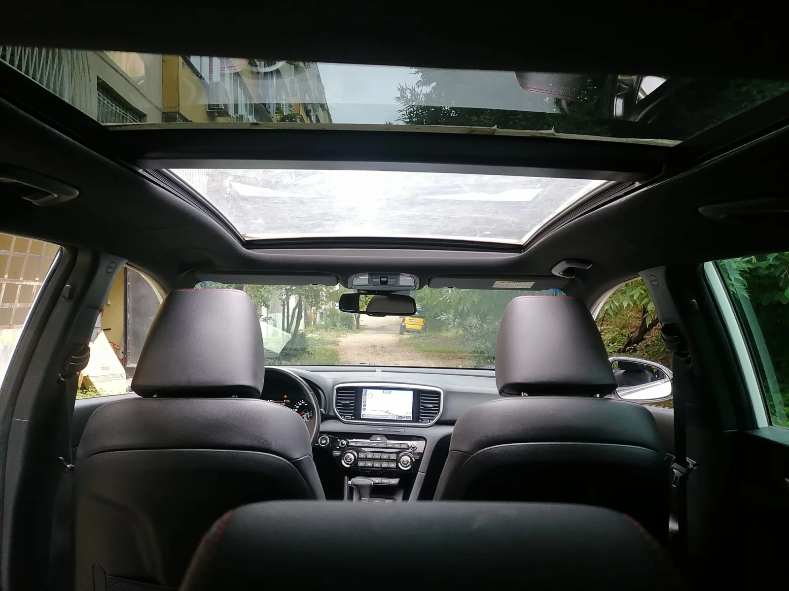 Kia Sportage ВСИЧКИ ЕКСТРИ, снимка 7 - Автомобили и джипове - 54422071