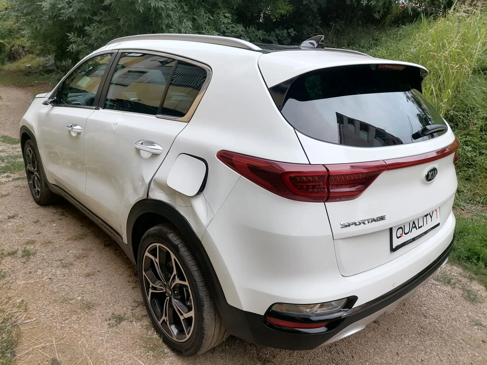 Kia Sportage ВСИЧКИ ЕКСТРИ, снимка 2 - Автомобили и джипове - 54422071