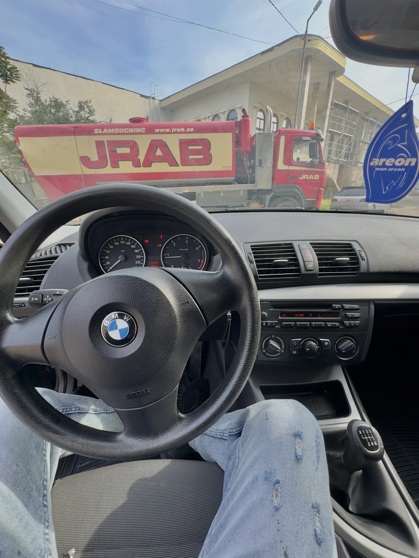 BMW 118 118D, снимка 8 - Автомобили и джипове - 54631083