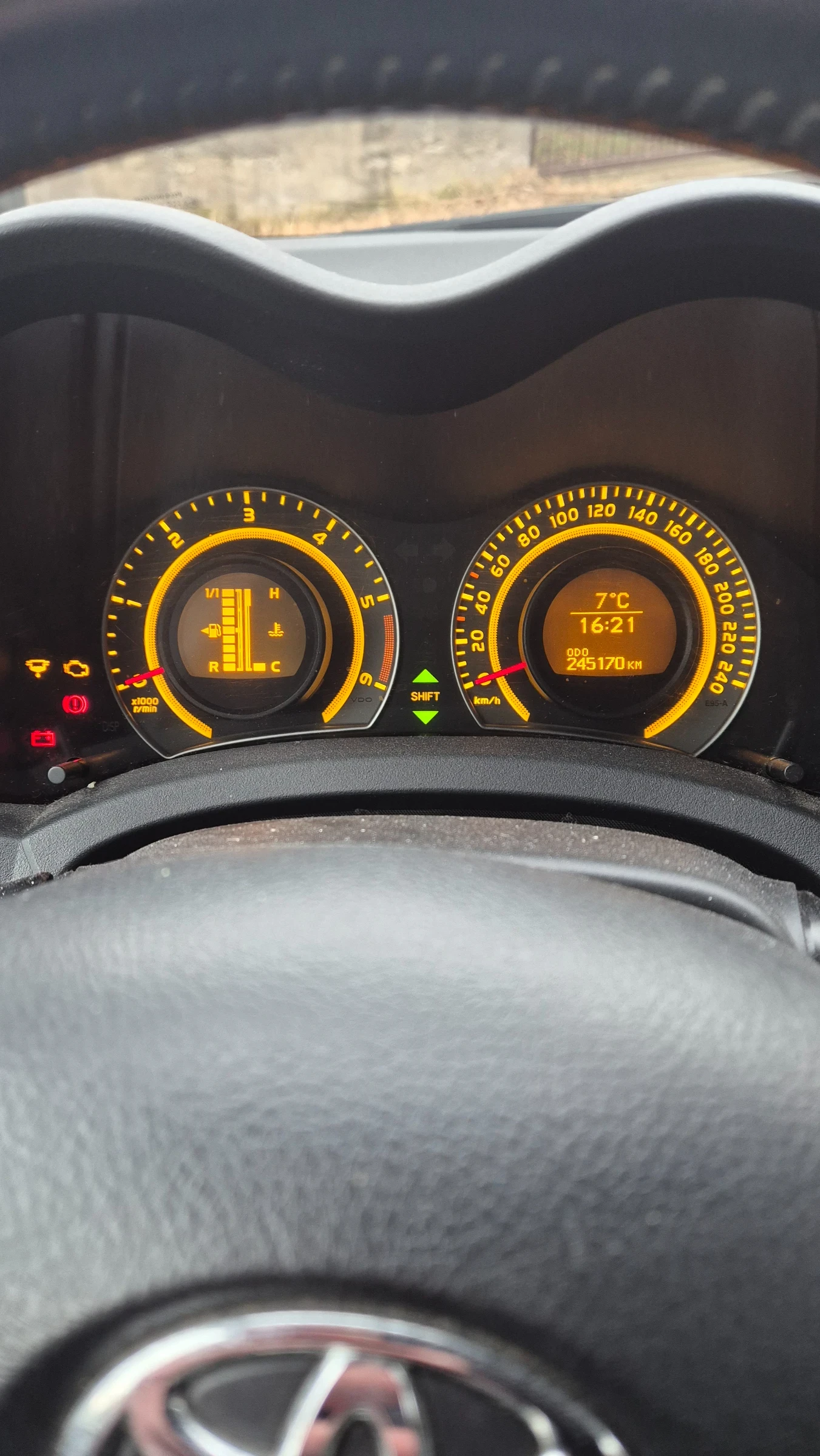 Toyota Auris, снимка 7 - Автомобили и джипове - 54738102