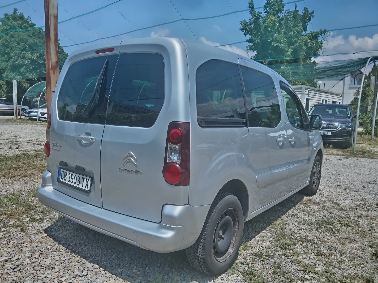 Citroen Berlingo 1.6HDI , снимка 3 - Автомобили и джипове - 55146522