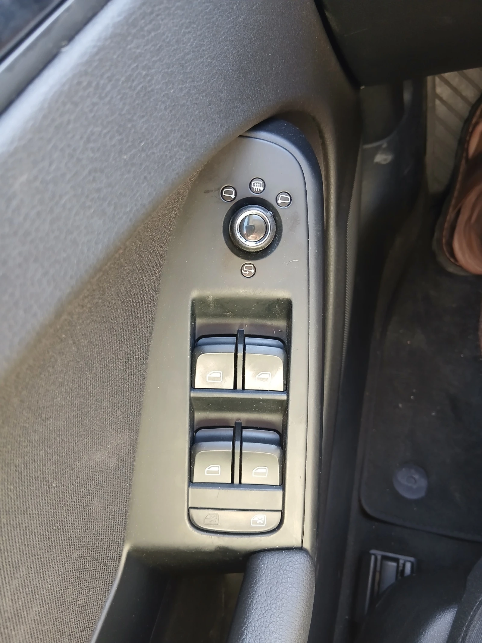 Audi A4 2, 0 tdi 143кс, снимка 15 - Автомобили и джипове - 55364877