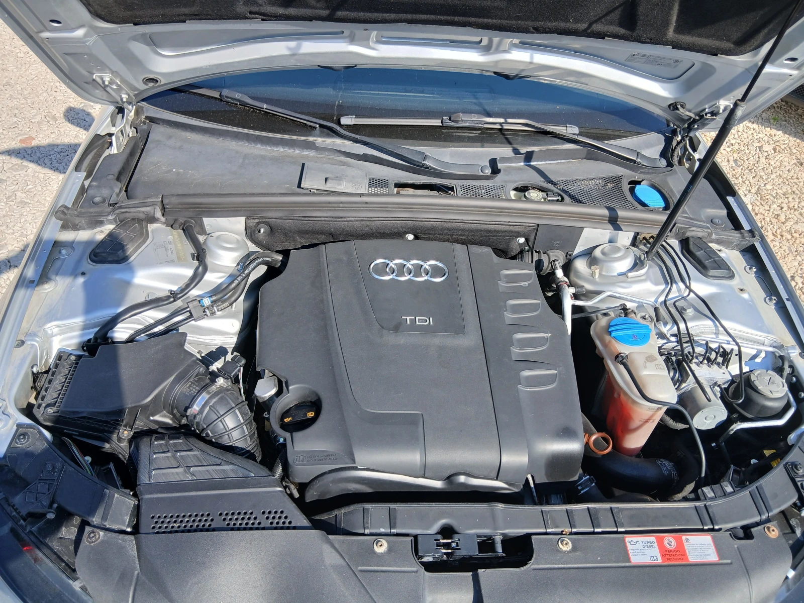Audi A4 2, 0 tdi 143кс, снимка 17 - Автомобили и джипове - 55364877