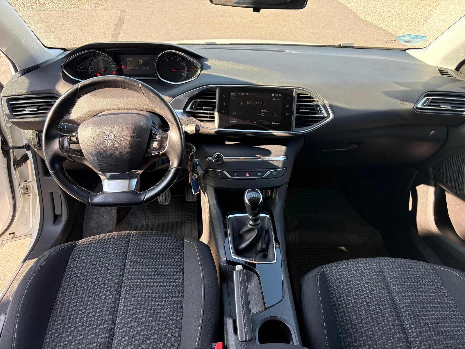 Peugeot 308 Business Line, снимка 8 - Автомобили и джипове - 55408678