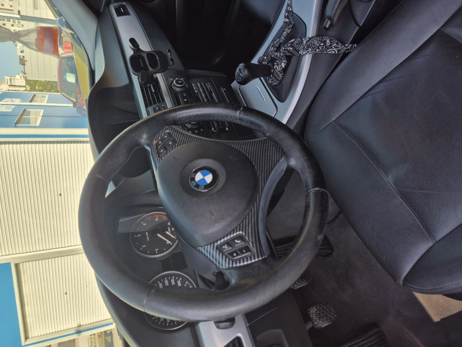 BMW 330, снимка 9 - Автомобили и джипове - 55493584