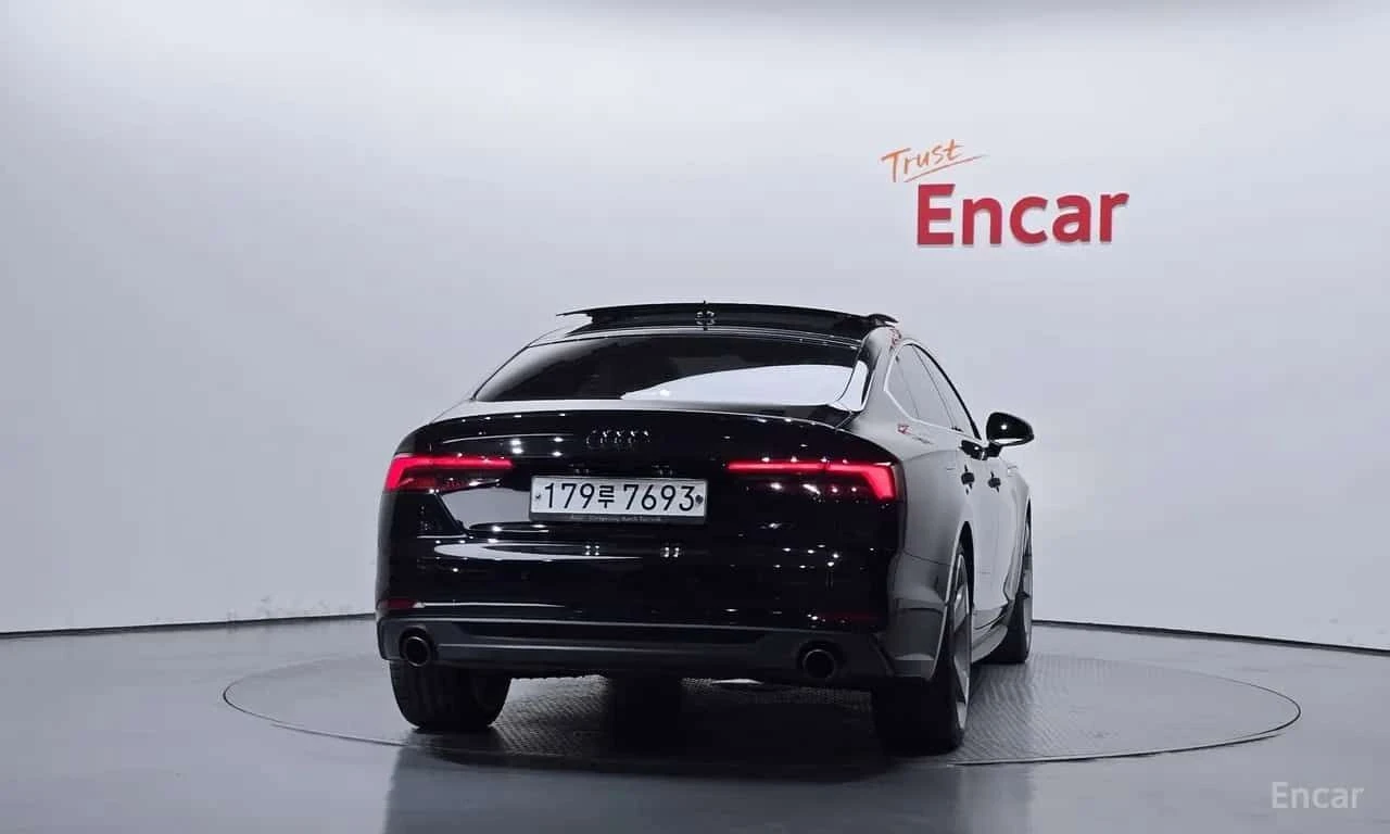 Audi A5 45 TFSI Quattro Premium Sportback , снимка 4 - Автомобили и джипове - 55694944