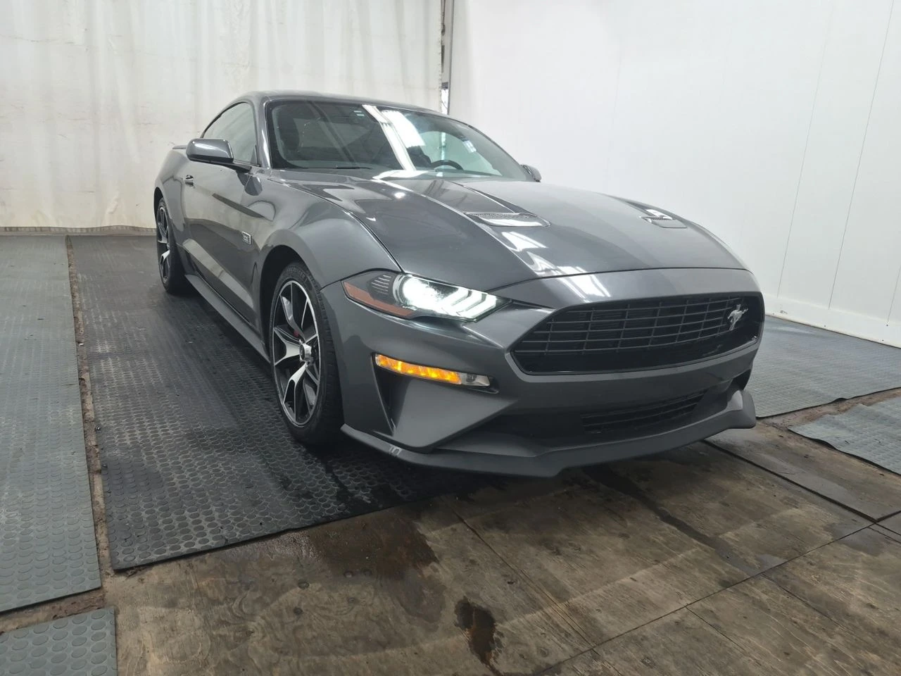 Ford Mustang ECOBOOST PREMIUM, снимка 2 - Автомобили и джипове - 55804591