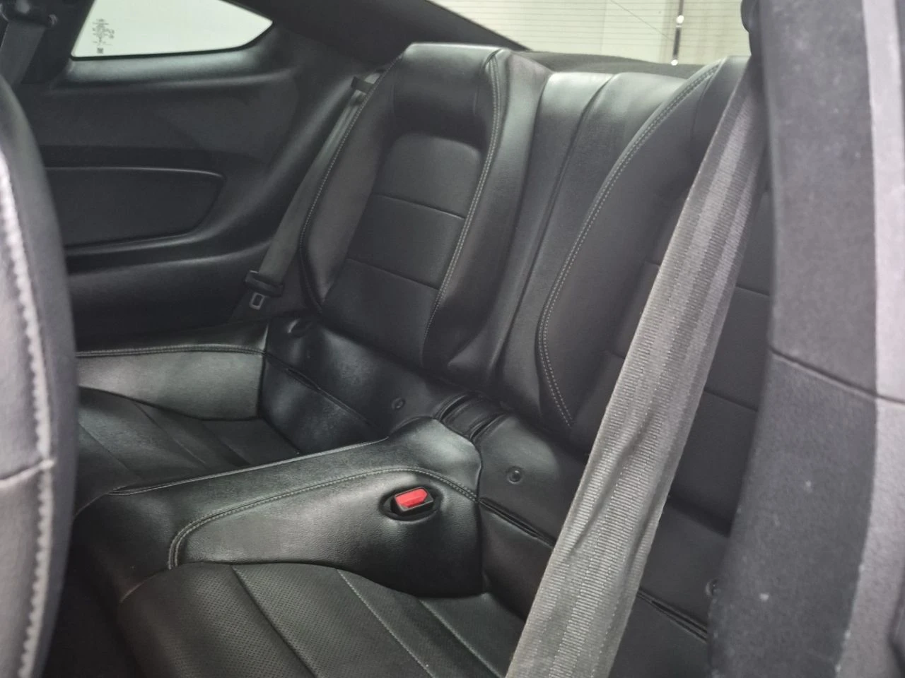 Ford Mustang ECOBOOST PREMIUM, снимка 11 - Автомобили и джипове - 55804591