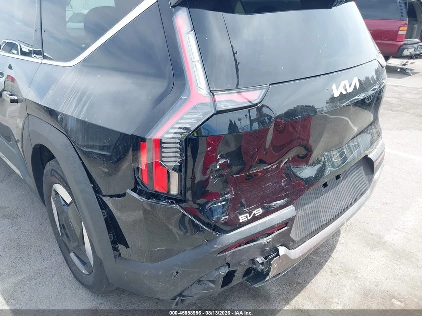 Kia EV9 Light Long Range, снимка 6 - Автомобили и джипове - 55812855