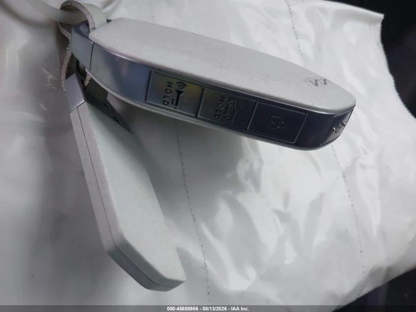 Kia EV9 Light Long Range, снимка 11 - Автомобили и джипове - 55812855