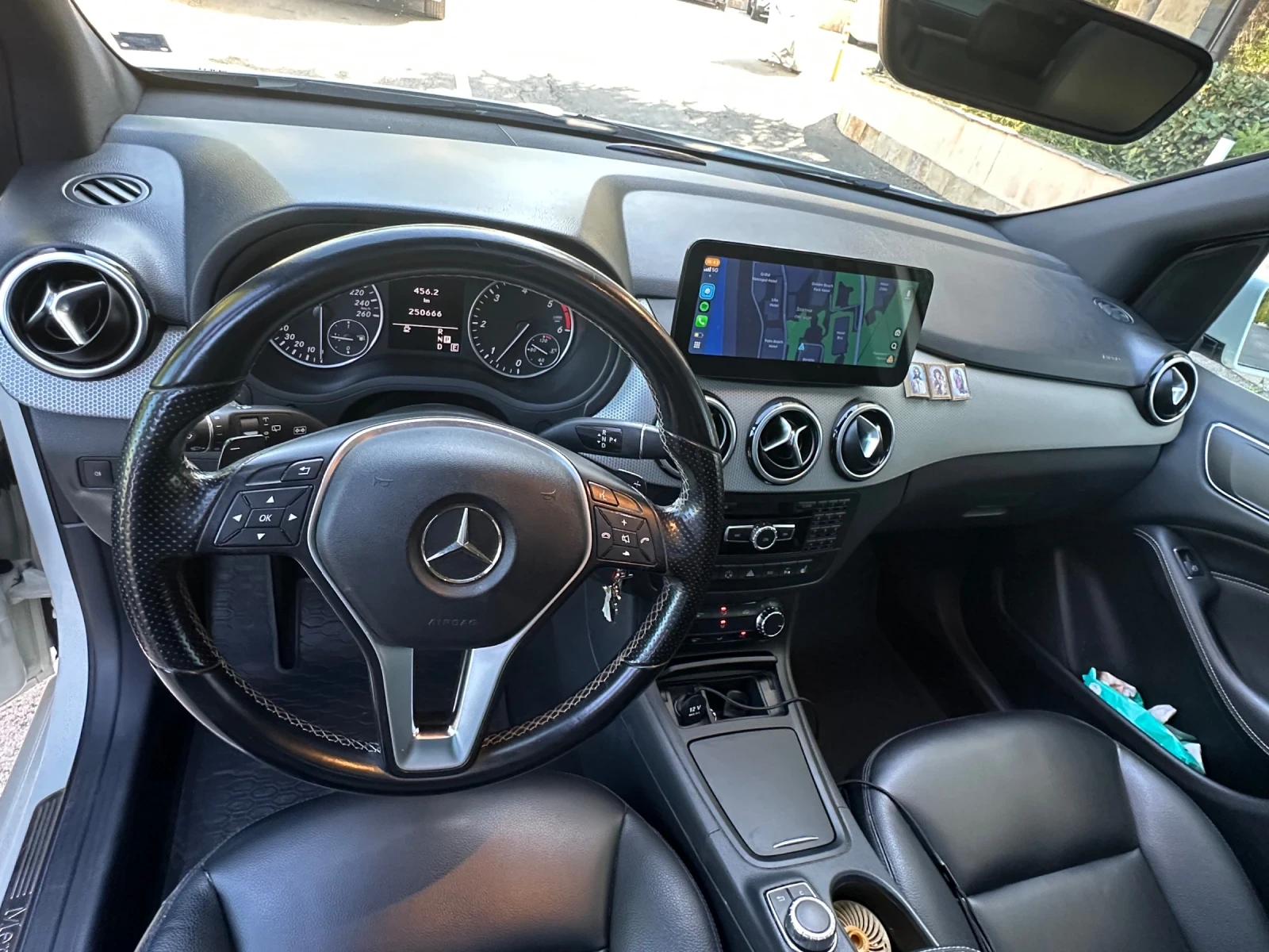 Mercedes-Benz B 220 2.2cdi Panorama, снимка 14 - Автомобили и джипове - 55890066