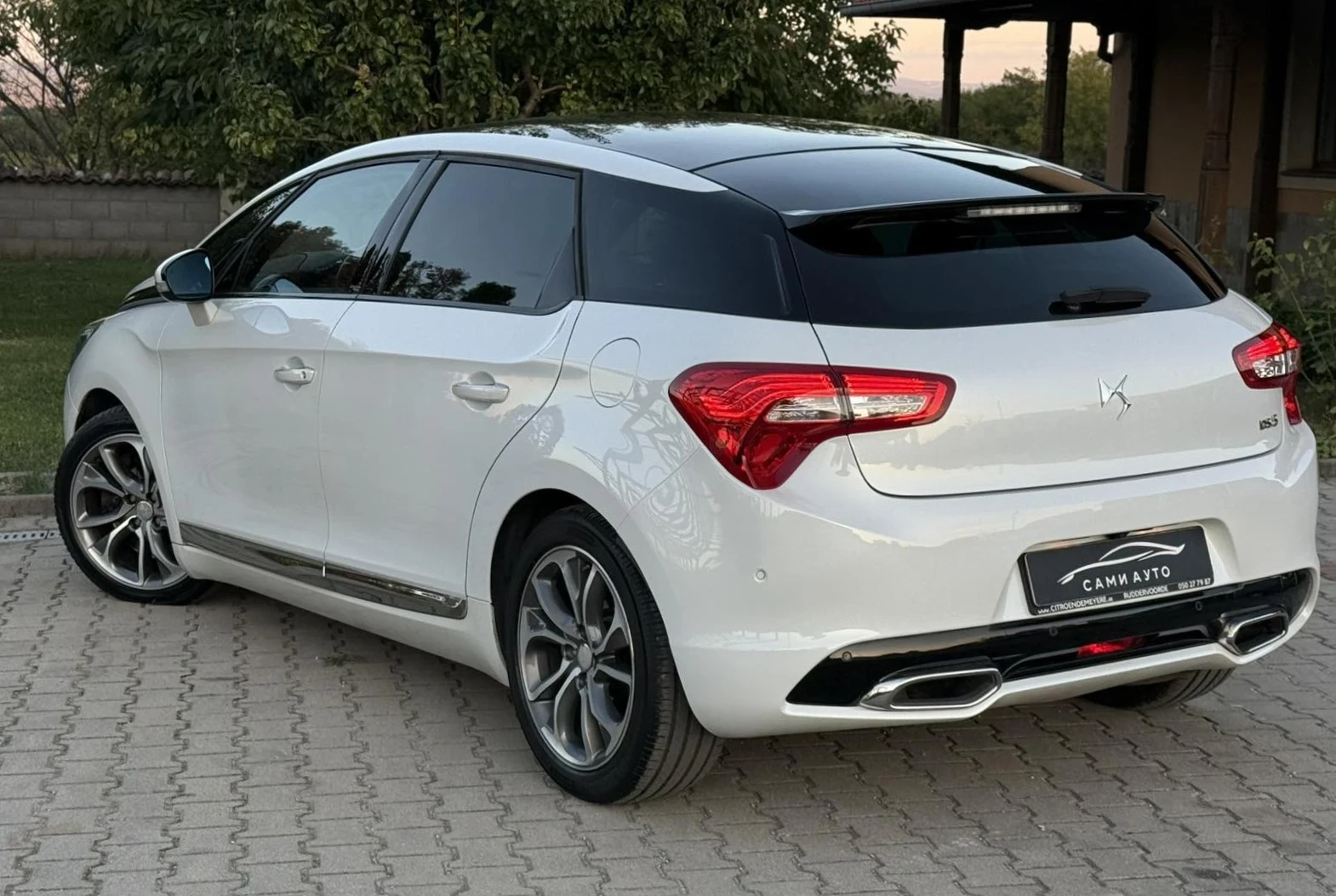 Citroen DS5 SportChic 2.0HDI-180к.с, снимка 5 - Автомобили и джипове - 56321070