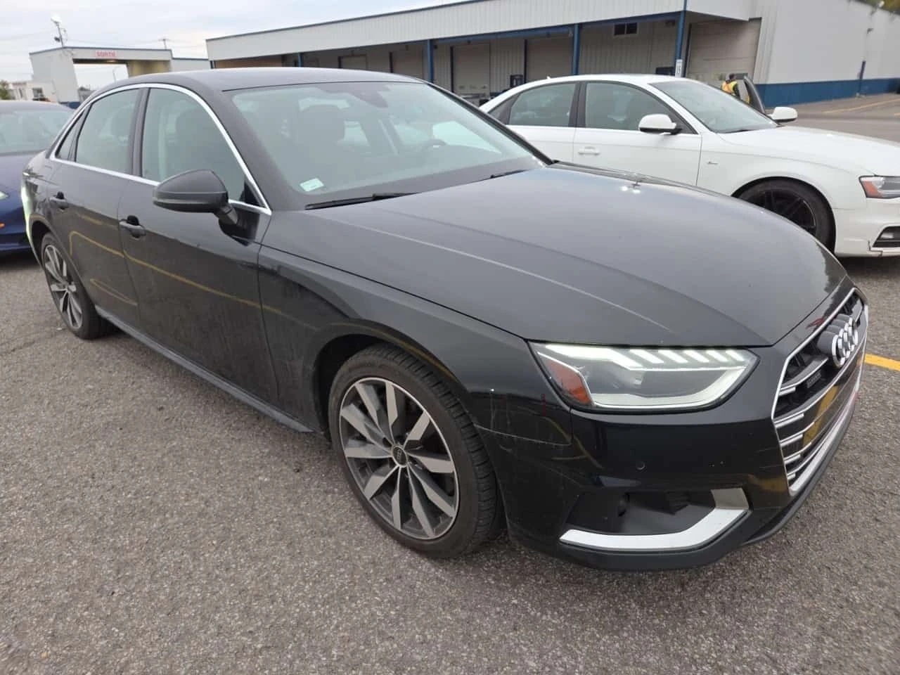 Audi A4 | MATRIX| PANO| ПОДГРЕВИ| 2 KЛЮЧА| , снимка 2 - Автомобили и джипове - 56324571