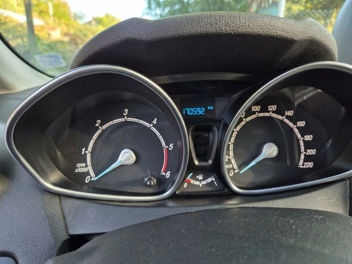 Ford Fiesta, снимка 7 - Автомобили и джипове - 56584227
