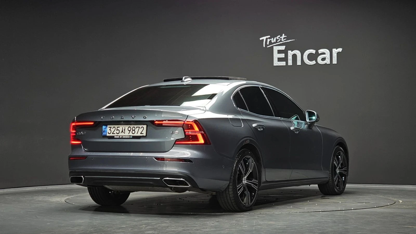 Volvo S60, снимка 3 - Автомобили и джипове - 56688636