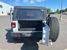 Jeep Wrangler * Sport * АВТОКРЕДИТ БЕЗ ПЪРВОНАЧАЛНА ВНОСКА* , снимка 14