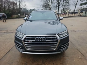 Audi SQ5  1