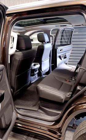 Обява за продажба на Toyota Sequoia 2024 Нов внос Хибрид  ~Цена по договаряне - изображение 6
