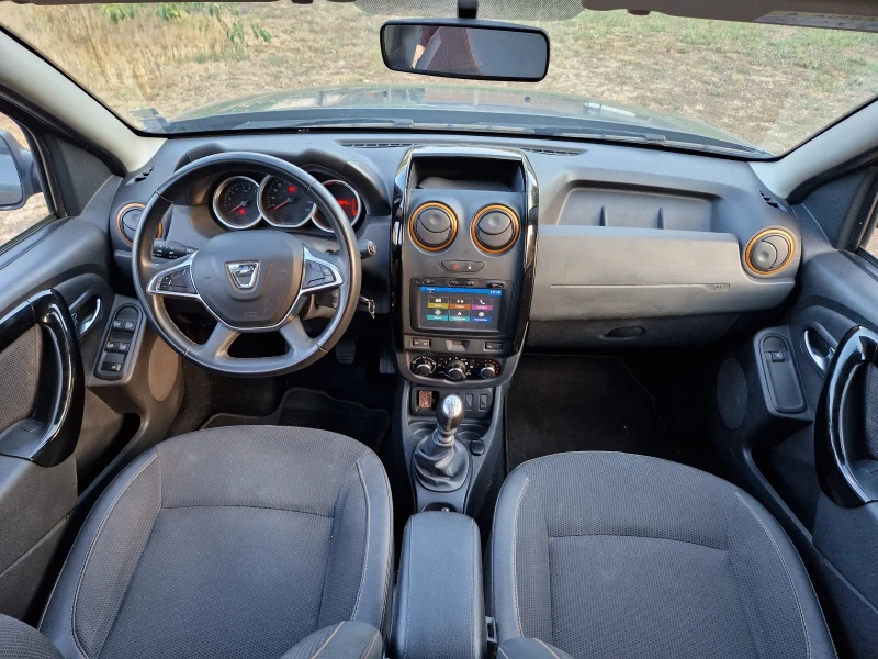 Dacia Duster, снимка 7 - Автомобили и джипове - 47493226